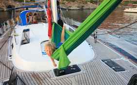 Zu jedem Boot gehört natürlich auch die Hängematte an Deck